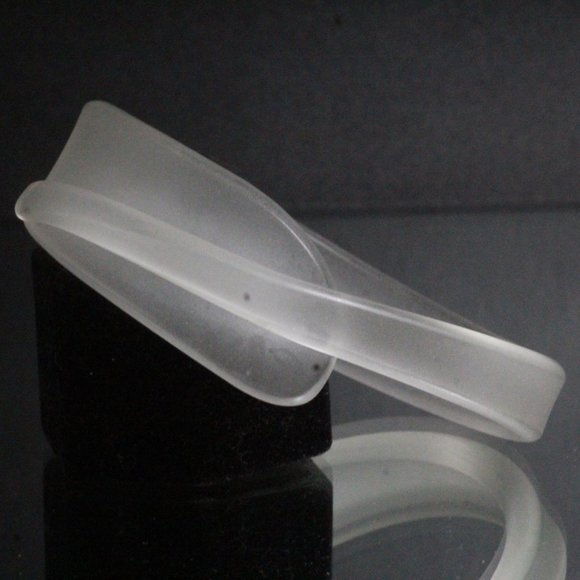 French Couture Frosted Lucite Resin Geometric Scuptural Studio Bangle Bracelet - Picture 2 of 11